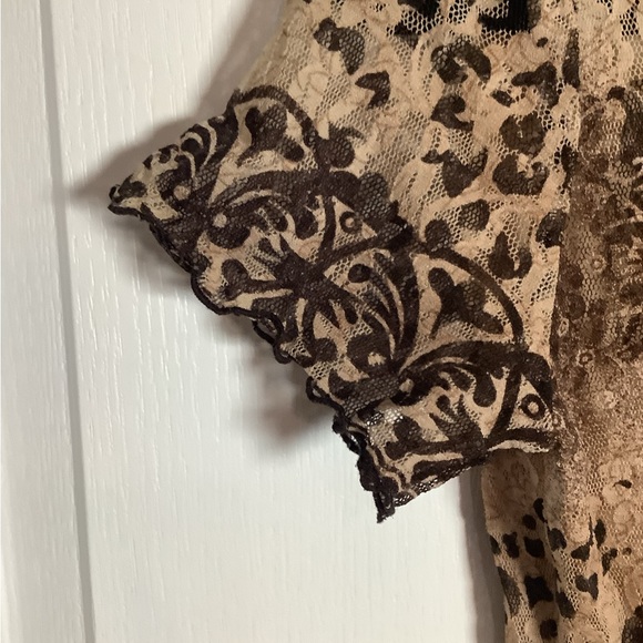 Vintage Y2K Wardrobe Essentials lettuce hem lace top - Picture 4 of 6